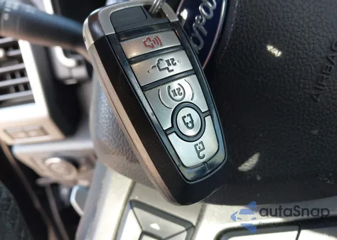 2019 Ford F-150 Raptor z USA, uszkodzony, nr VIN 1FTFW1RG8KFB68273